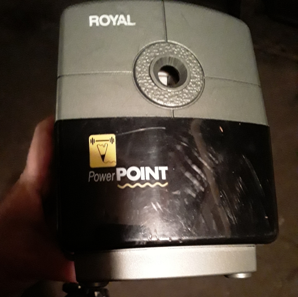 Vi gage Roysl Electric Pencil Sharpener